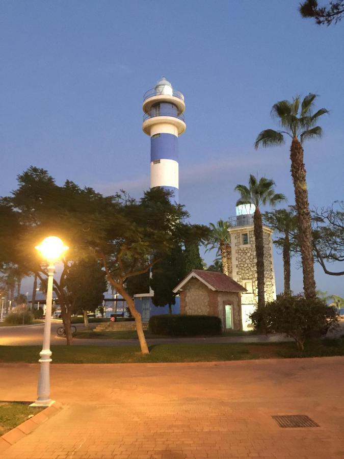 Seafront Apartment Torre Del Mar Εξωτερικό φωτογραφία